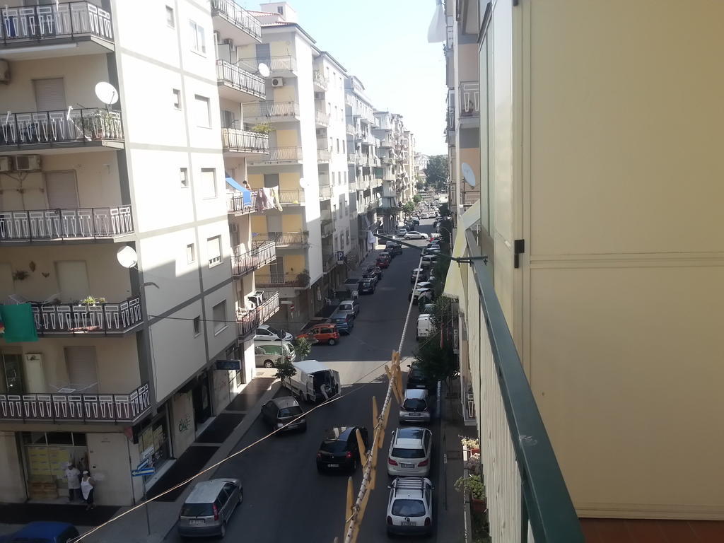 Il Petalo Di Cristallo Crotone Exterior foto
